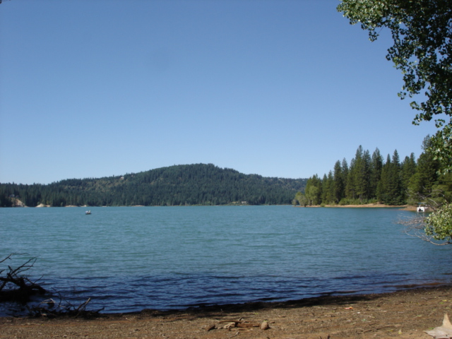 Scotts Flat Lake 